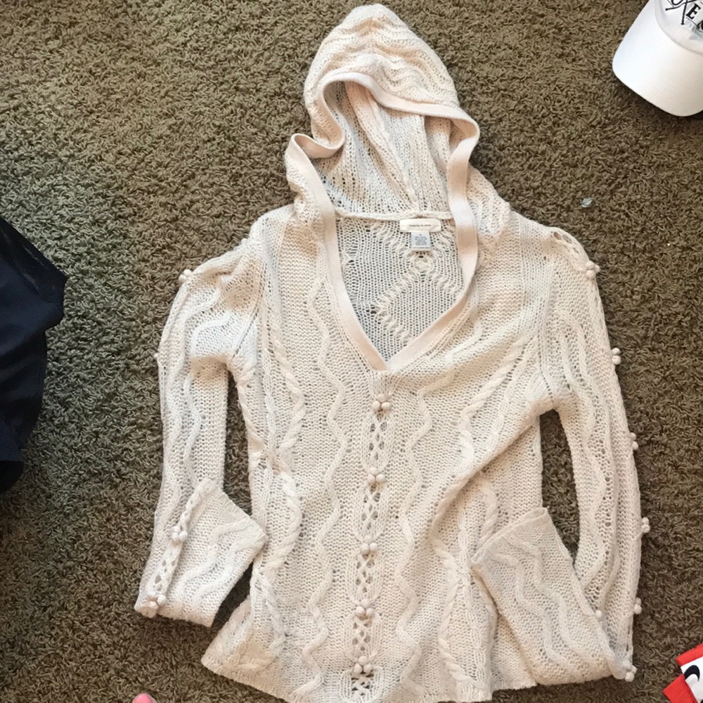 Sleeping on Snow Hoodie Sweater Size Small